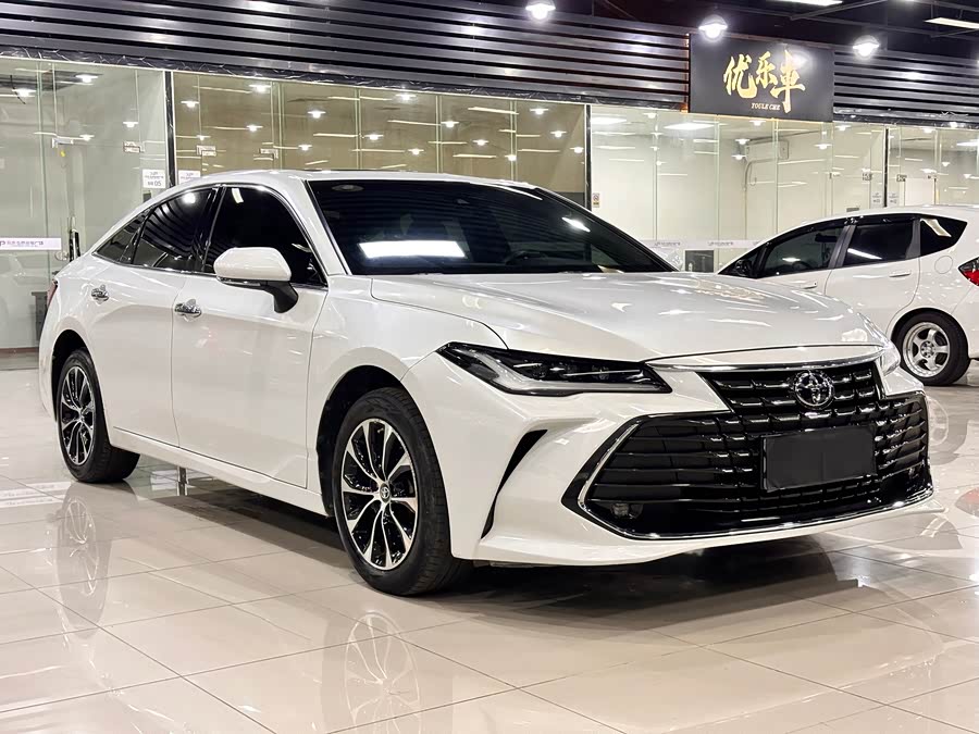 2022 Toyota Avalon 2.0L Luxury - zdjęcie 3