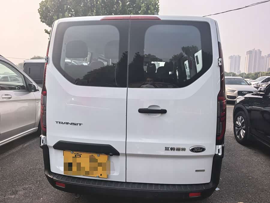 2023 2.0T Gas Auto Commercial Travel Medium Wheelbase Medium Roof 10/11/12 Seats - zdjęcie 14