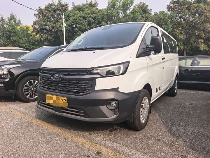 2023 2.0T Gas Auto Commercial Travel Medium Wheelbase Medium Roof 10/11/12 Seats - zdjęcie 16