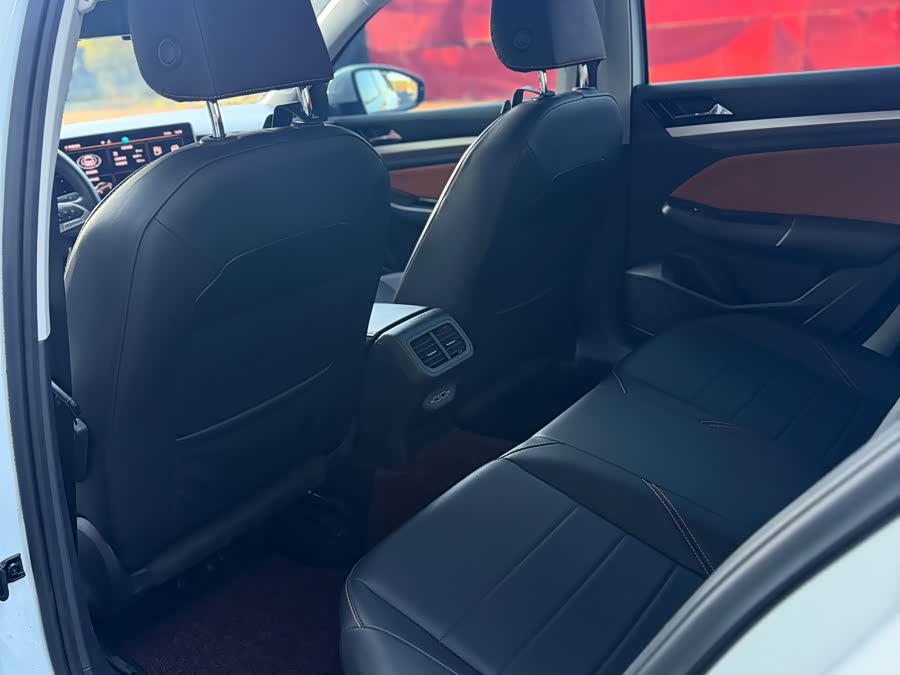 2023 Bora 200TSI DSG Intelligent Pro Edition - zdjęcie 13