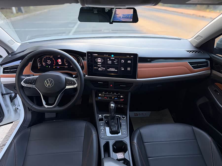 2023 Bora 200TSI DSG Intelligent Pro Edition - zdjęcie 15