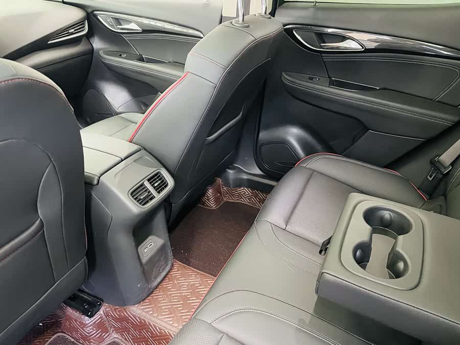 2023 Buick Envision S GS 4WD Sport - zdjęcie 10