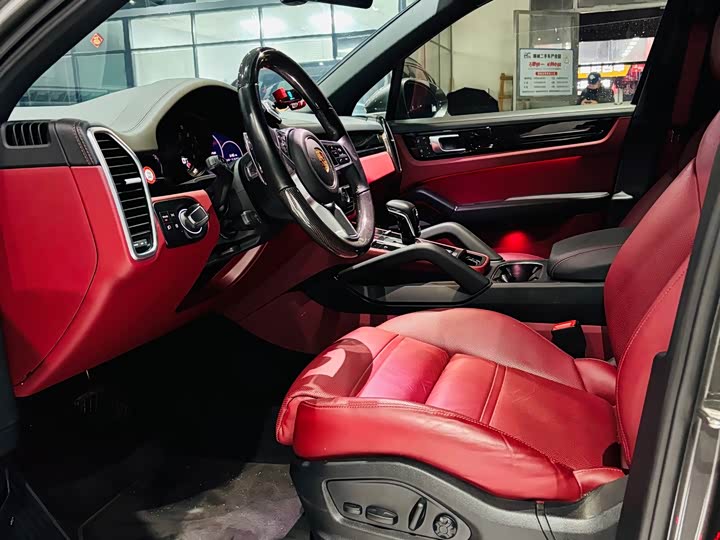 2023 Cayenne Coupe E-Hybrid 2.0T Platinum - zdjęcie 14
