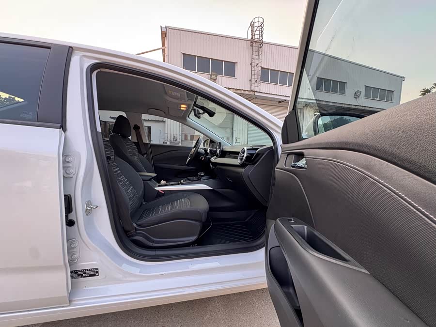 2023 Chevrolet Cruze 1.5L Dual Clutch Enjoy Edition - zdjęcie 12
