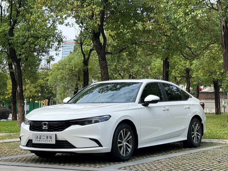 2023 Model 240 TURBO CVT Technology Edition - zdjęcie 1