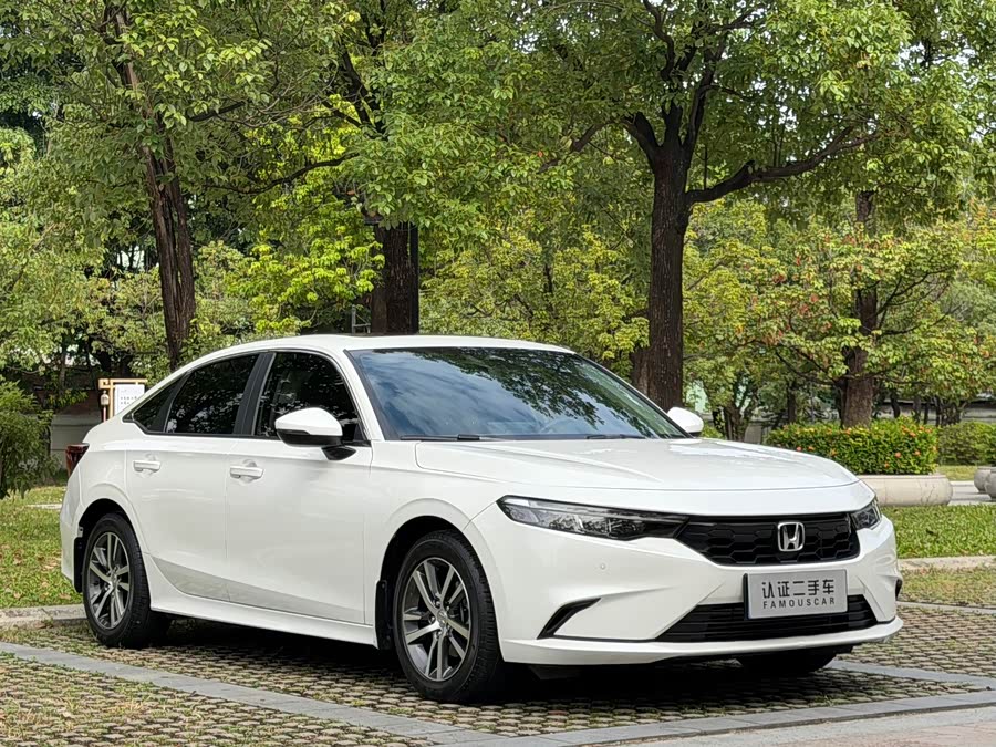 2023 Model 240 TURBO CVT Technology Edition - zdjęcie 3