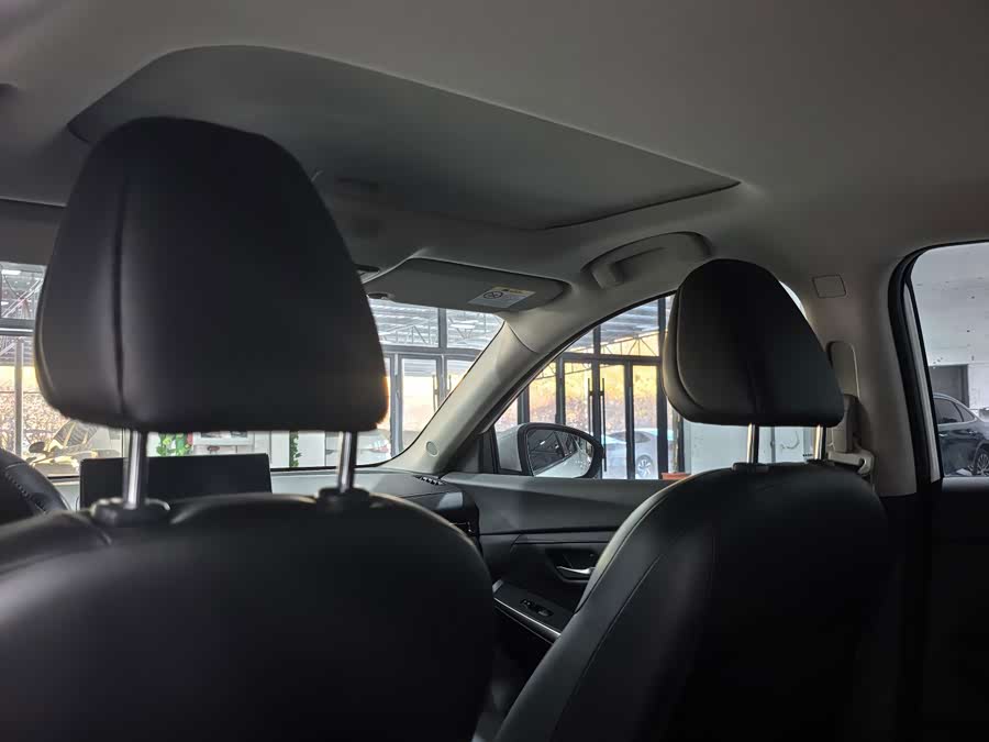 2023 Nissan Sylphy 1.6L CVT Enjoy - zdjęcie 15