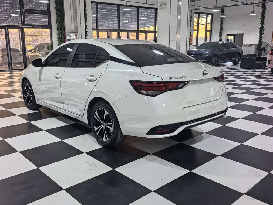 2023 Nissan Sylphy 1.6L CVT Enjoy - zdjęcie 16