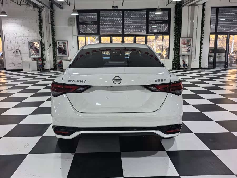 2023 Nissan Sylphy 1.6L CVT Enjoy - zdjęcie 17