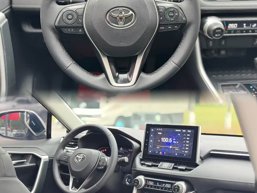 2023 RAV4 2.0L CVT 2WD Fashion - zdjęcie 5
