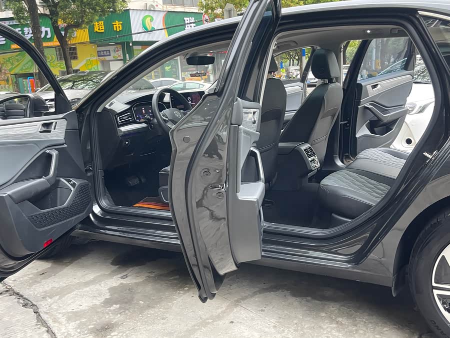 2023 Volkswagen 200TSI DSG Flyover - zdjęcie 18