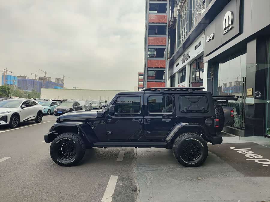 2024 Jeep Wrangler 2.0T 4xe Sahara - zdjęcie 4