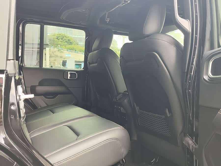 2024 Jeep Wrangler 2.0T 4xe Sahara - zdjęcie 8
