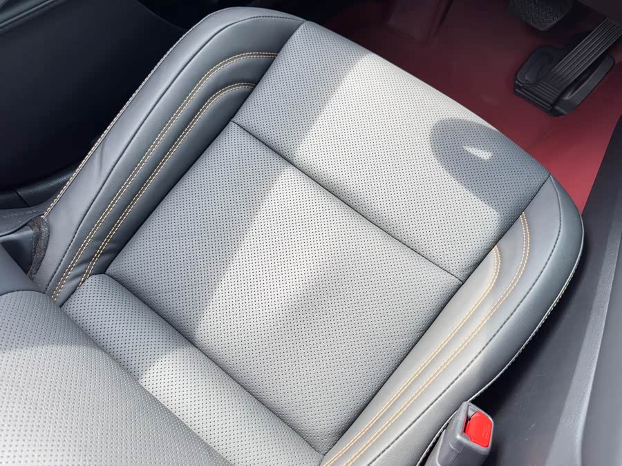 2024 Toyota Avalon 2.0L Luxury - zdjęcie 15