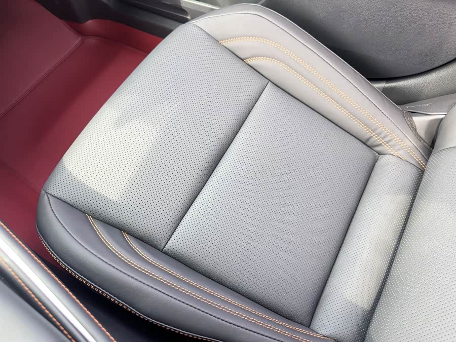 2024 Toyota Avalon 2.0L Luxury - zdjęcie 16
