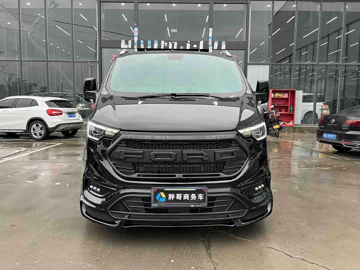 2025 Ford Black Knight 2.0T Gas Pursuit Edition - zdjęcie 14