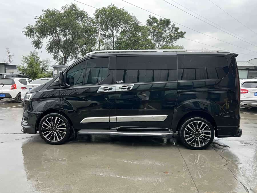 2025 Ford Black Knight 2.0T Gas Pursuit Edition - zdjęcie 9