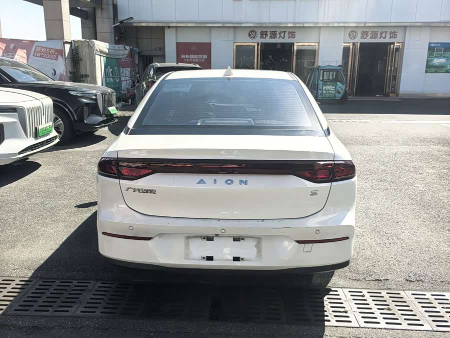 AION S 2023 Model Charm 580 Lithium Iron Phosphate - zdjęcie 7