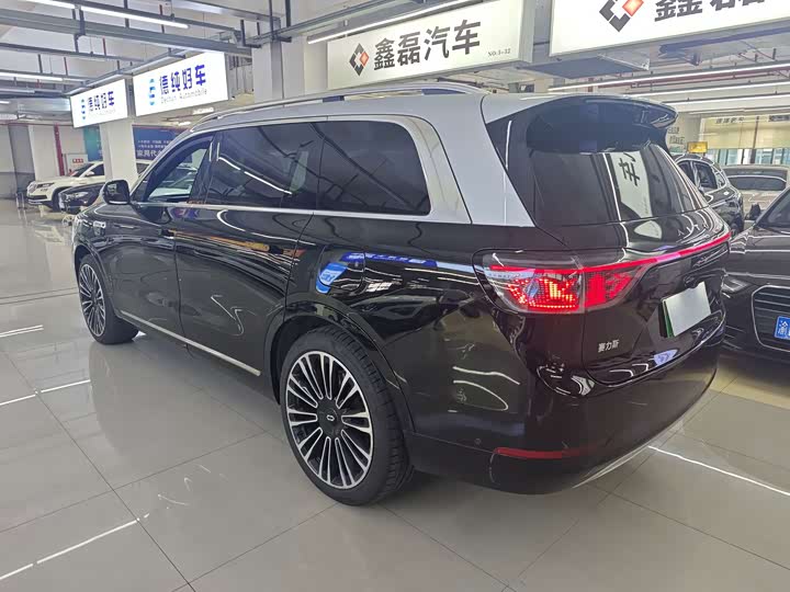 AITO M9 2024 Range Extender Ultra Edition 42kWh 6-Seater - zdjęcie 16
