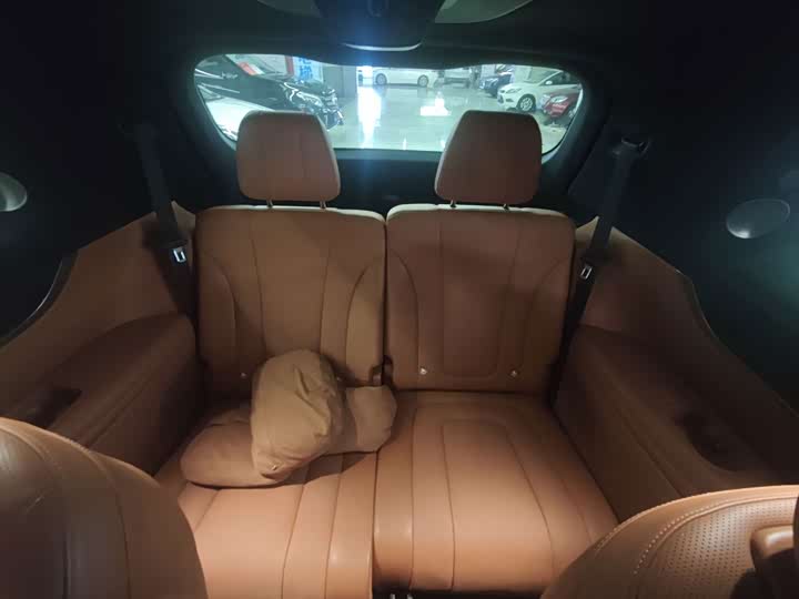 AITO M9 2024 Range Extender Ultra Edition 42kWh 6-Seater - zdjęcie 20