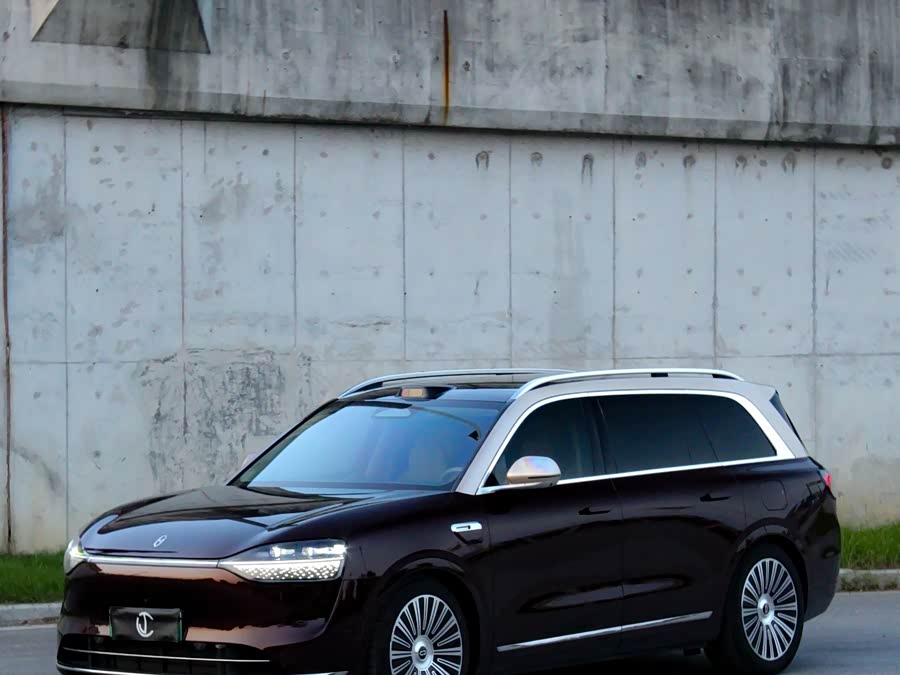 AITO M9 2025 Range Extender Max Version 52kWh 5-Seater (192-Line Laser Radar) - zdjęcie 4