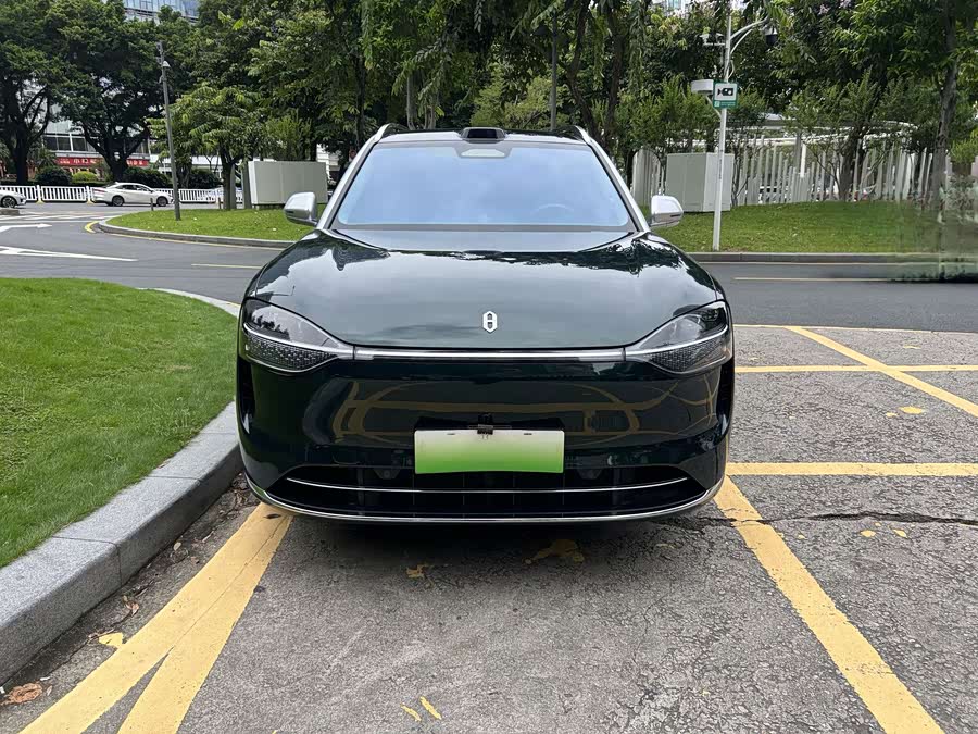 AITO M9 2025 Range Extender Ultra Version 52kWh 6-Seater (192-Line Laser Radar) - zdjęcie 2