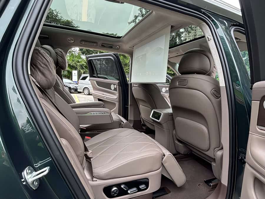 AITO M9 2025 Range Extender Ultra Version 52kWh 6-Seater (192-Line Laser Radar) - zdjęcie 11