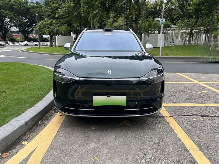 AITO M9 2025 Range Extender Ultra Version 52kWh 6-Seater (192-Line Laser Radar) - zdjęcie 18