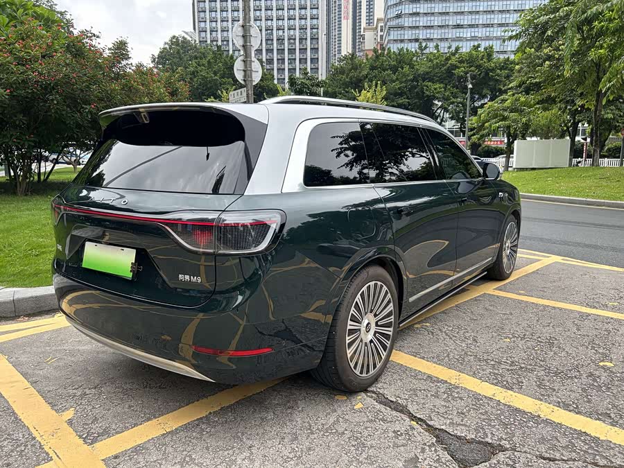 AITO M9 2025 Range Extender Ultra Version 52kWh 6-Seater (192-Line Laser Radar) - zdjęcie 6