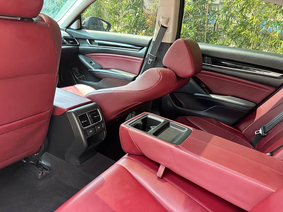 Accord 2022 260TURBO Phantom Night Premium Edition - zdjęcie 11