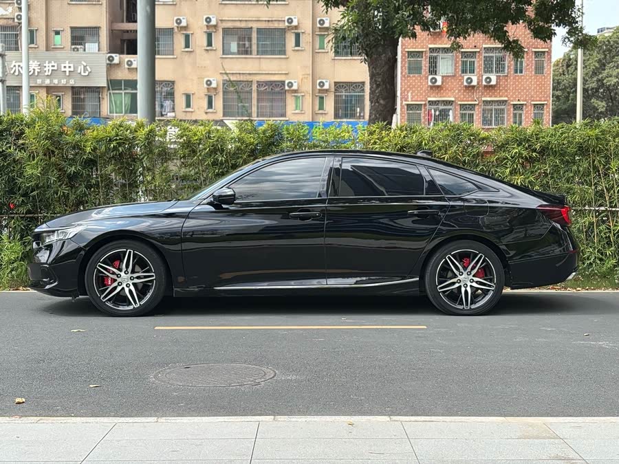 Accord 2022 260TURBO Phantom Night Premium Edition - zdjęcie 18