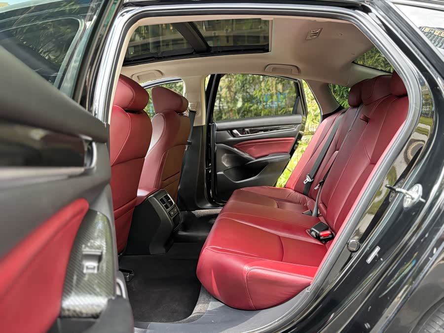 Accord 2022 260TURBO Phantom Night Premium Edition - zdjęcie 8