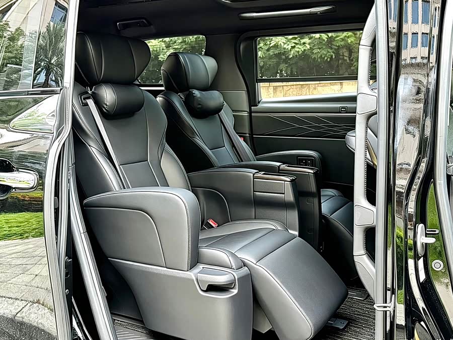 Alphard 2024 Overseas Version - zdjęcie 11