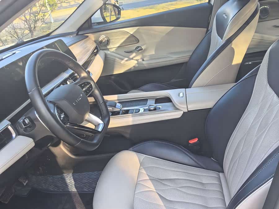 Ariya 8 2022 1.6T DCT Standard - zdjęcie 4