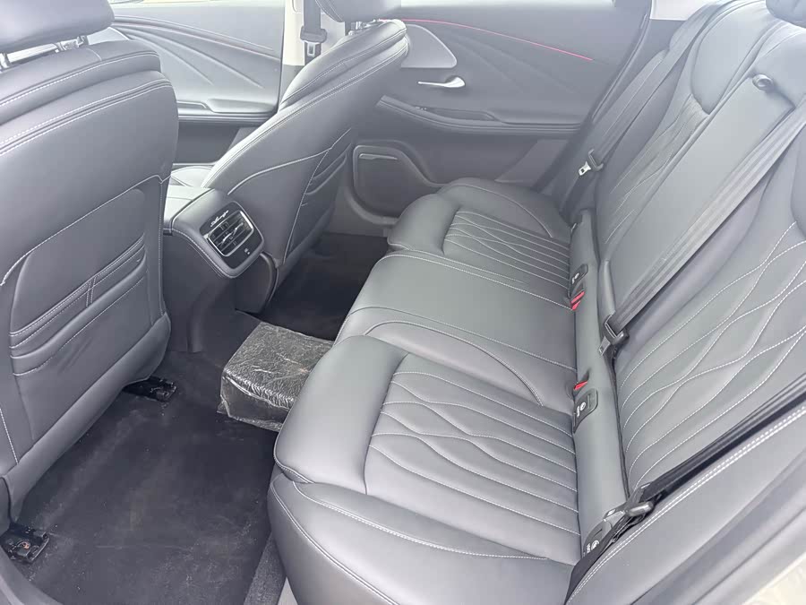 Ariya 8 2025 1.6T DCT Standard - zdjęcie 5