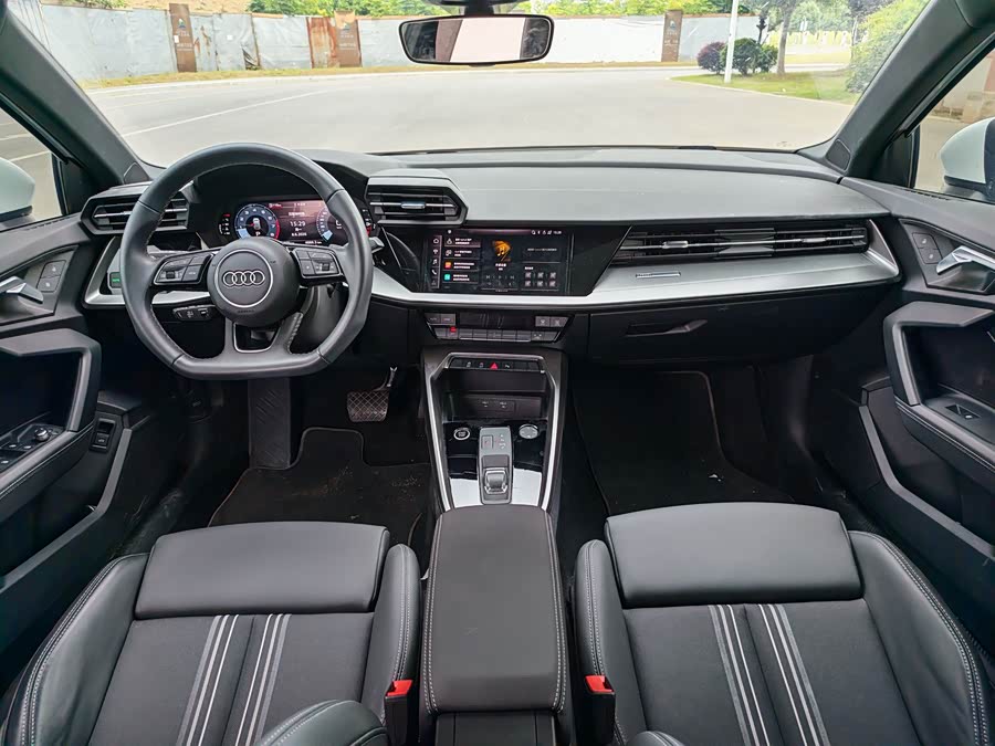 Audi A3 2024 Sportback 35 TFSI Fashion Sport - zdjęcie 13