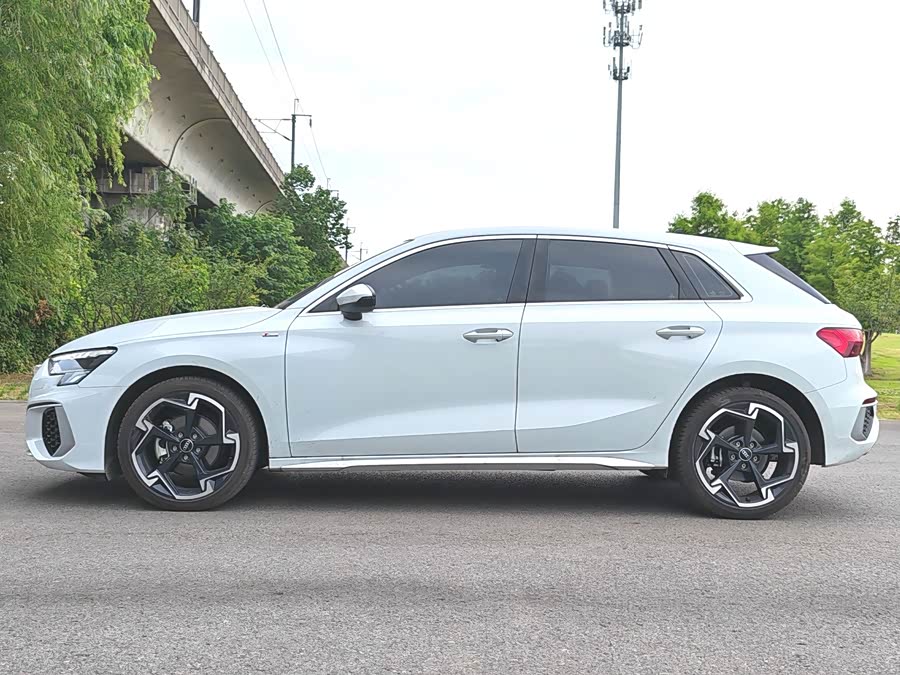 Audi A3 2024 Sportback 35 TFSI Fashion Sport - zdjęcie 4
