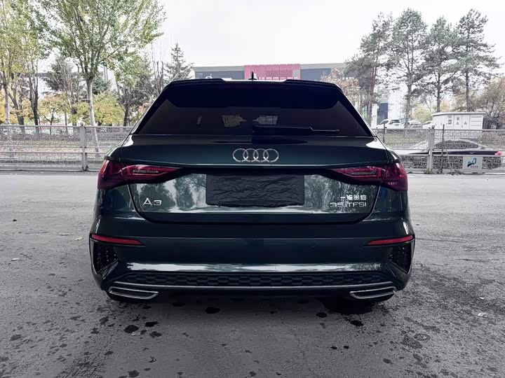 Audi A3 2024 Sportback 35 TFSI Luxury Sport - zdjęcie 20