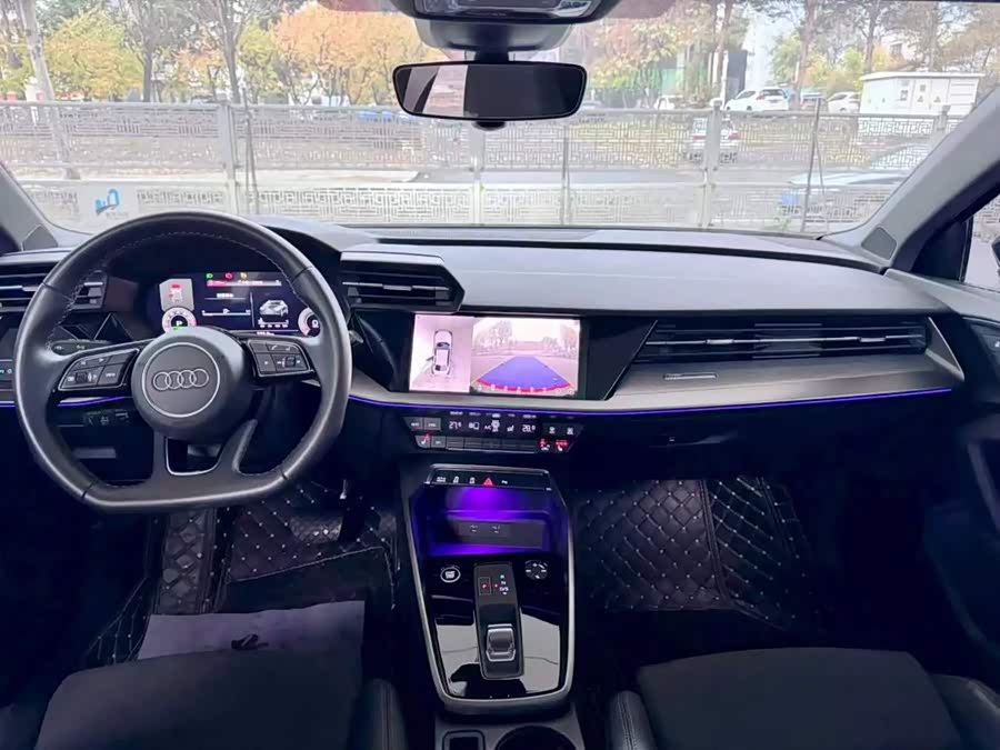 Audi A3 2024 Sportback 35 TFSI Luxury Sport - zdjęcie 7