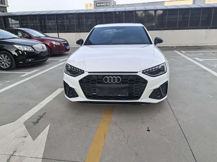 Audi A4L 2023 40 TFSI Fashion Dynamic Edition - zdjęcie 2