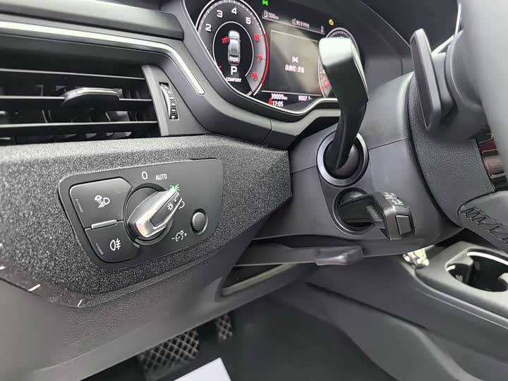 Audi A4L 2023 40 TFSI Fashion Dynamic Edition - zdjęcie 15