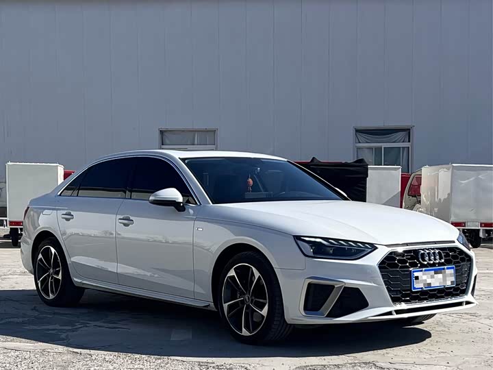 Audi A4L 2023 40 TFSI Fashion Dynamic Edition - zdjęcie 18