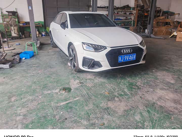 Audi A4L 2025 200 Million Enjoy Edition 40 TFSI Luxury Sport - zdjęcie 11