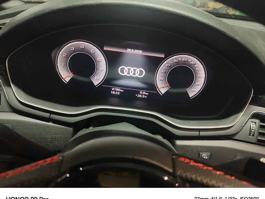 Audi A4L 2025 200 Million Enjoy Edition 40 TFSI Luxury Sport - zdjęcie 4