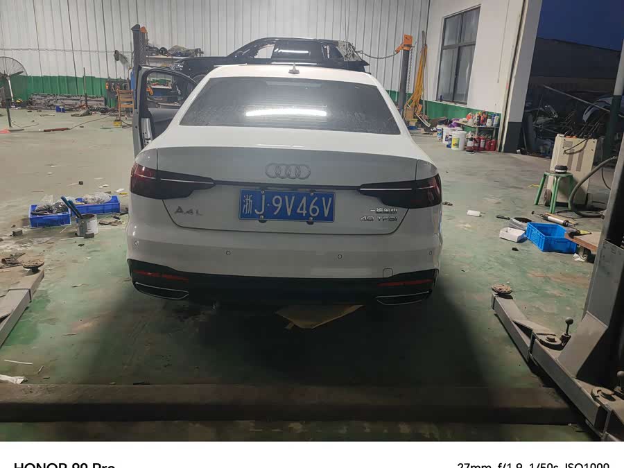 Audi A4L 2025 200 Million Enjoy Edition 40 TFSI Luxury Sport - zdjęcie 8