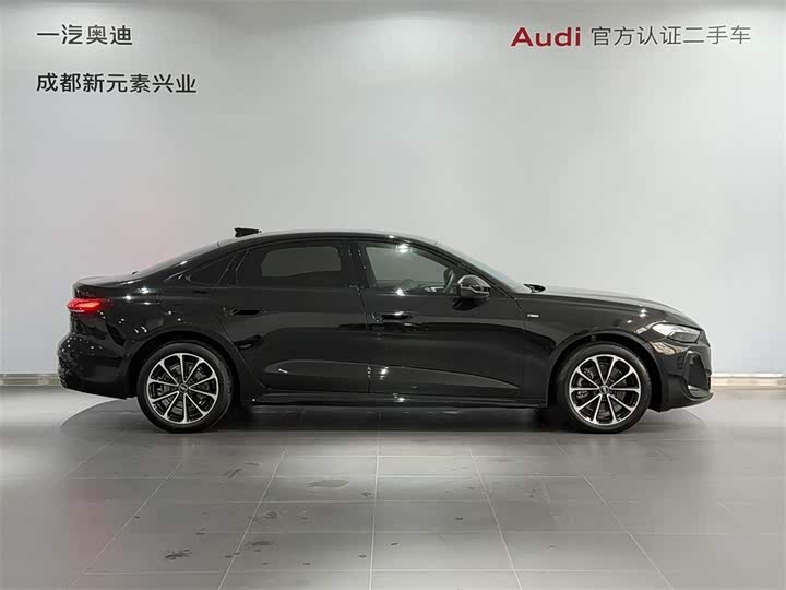 Audi A5L 2026 2.0T Sport Plus - zdjęcie 16
