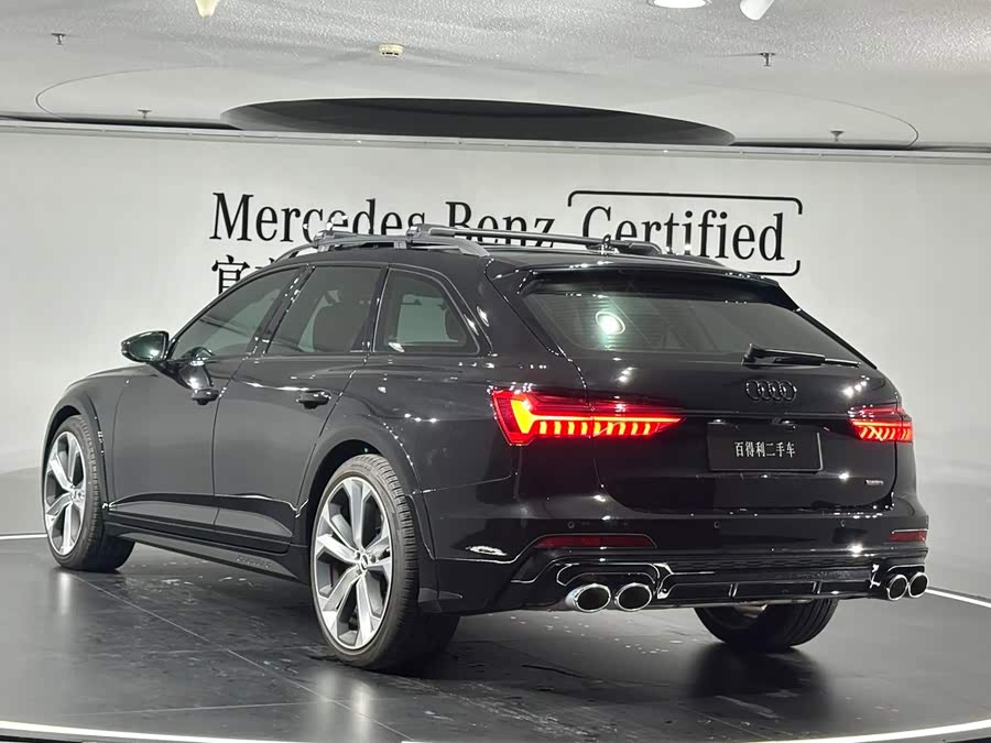 Audi A6 (Imported) 2024 Allroad Quattro 55 TFSI Luxury Off-Road Type - zdjęcie 18