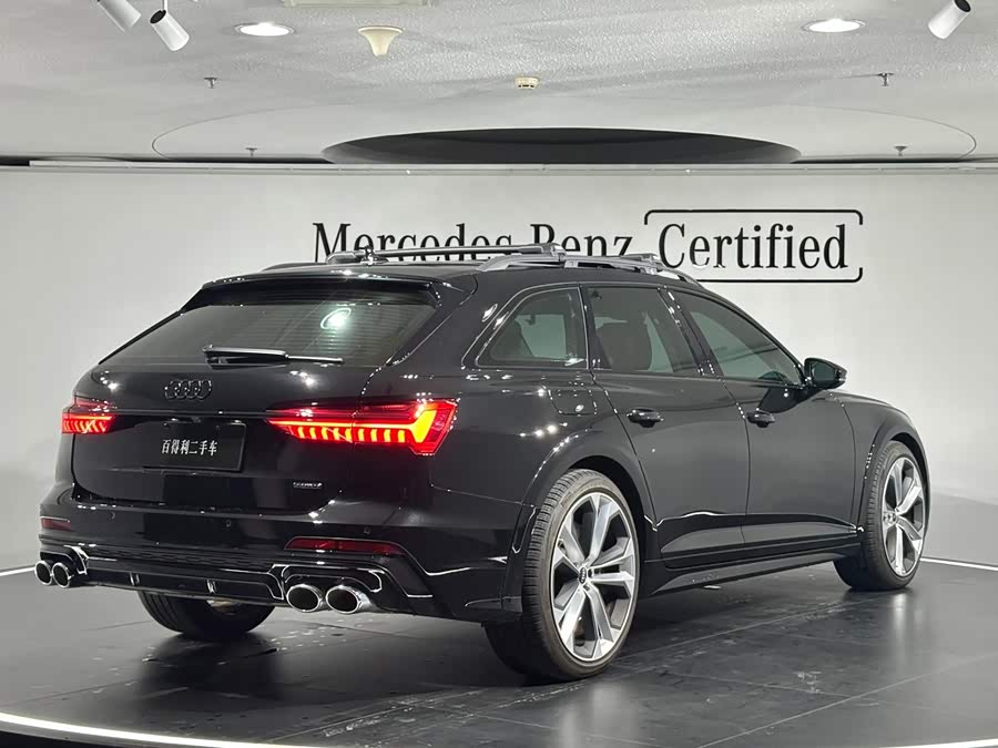 Audi A6 (Imported) 2024 Allroad Quattro 55 TFSI Luxury Off-Road Type - zdjęcie 3
