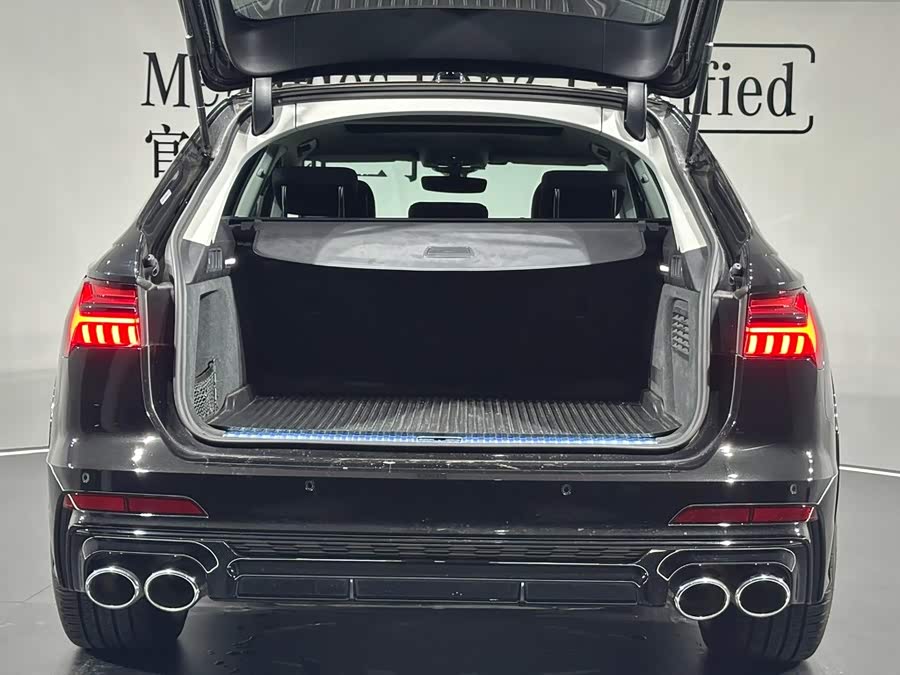 Audi A6 (Imported) 2024 Allroad Quattro 55 TFSI Luxury Off-Road Type - zdjęcie 10