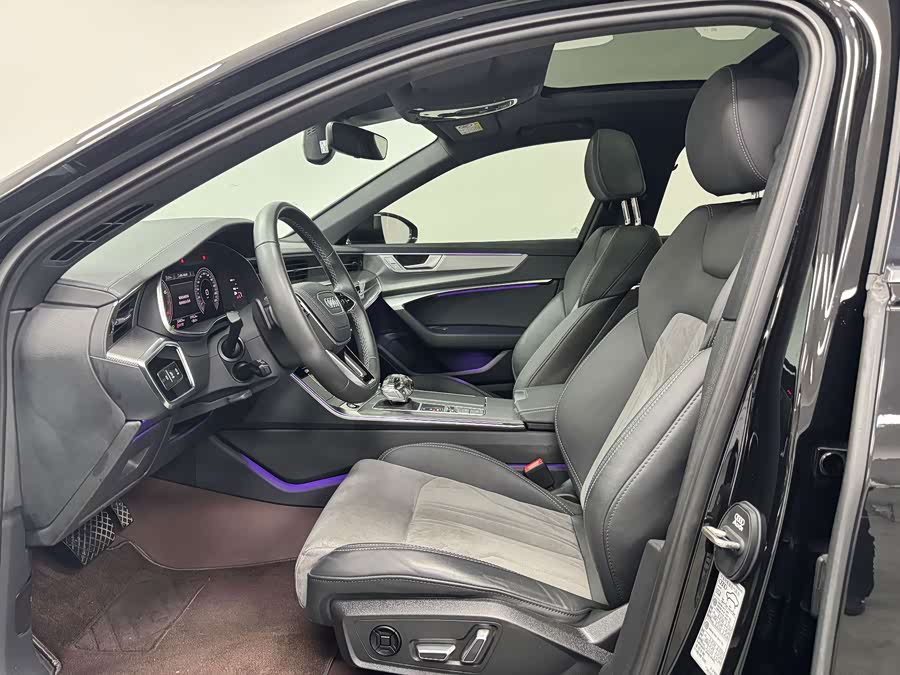 Audi A6L 2023 40 TFSI Luxury Sport - zdjęcie 13